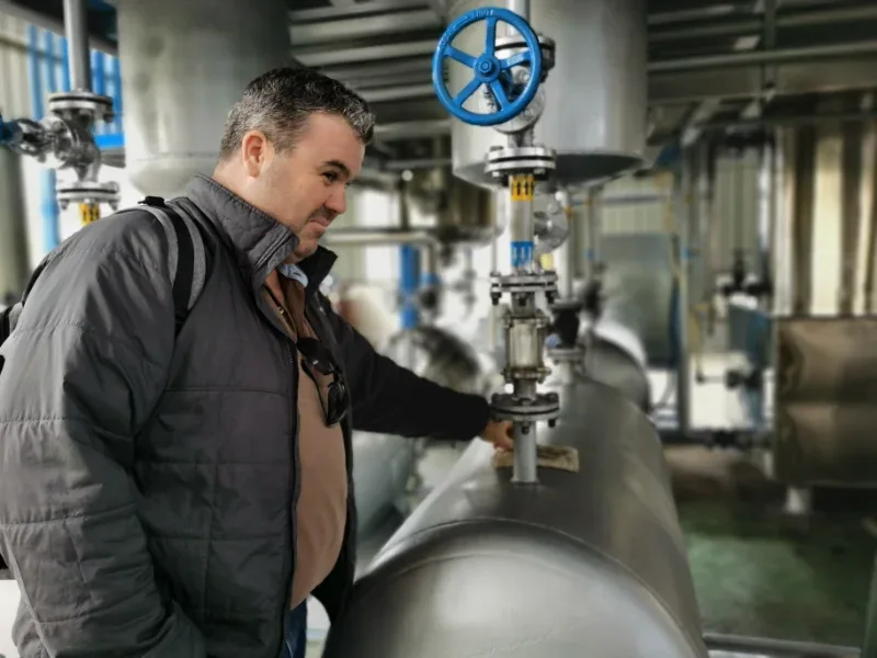 VBOLT customer visit and equipment inspection