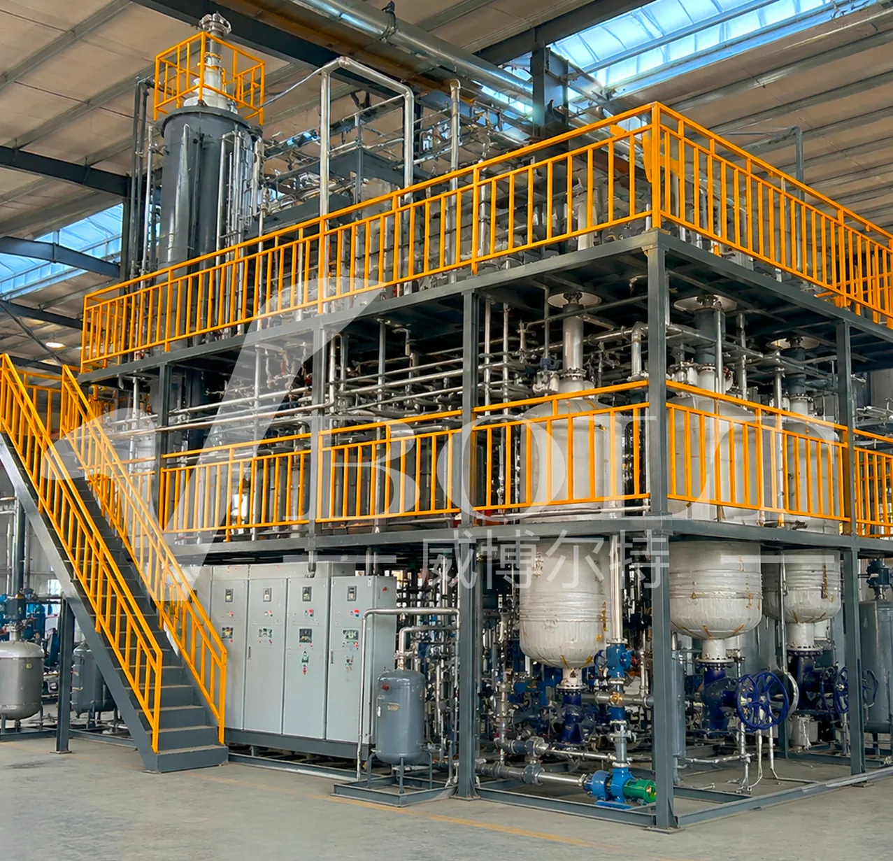 NMP solvent extraction plant for base oil